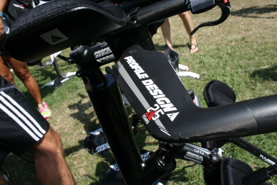 2013IMKonaProfile25BullHorn