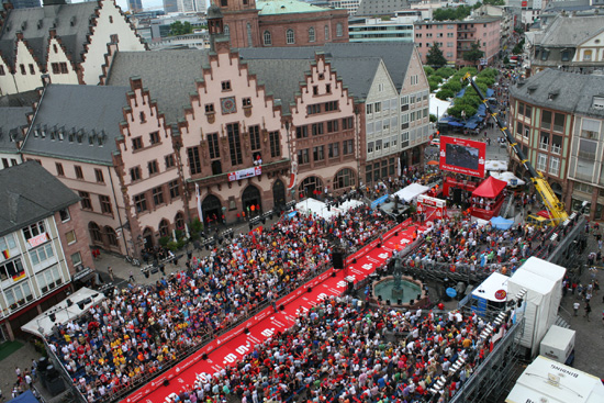 IMFrankfurtFinishLineTitle