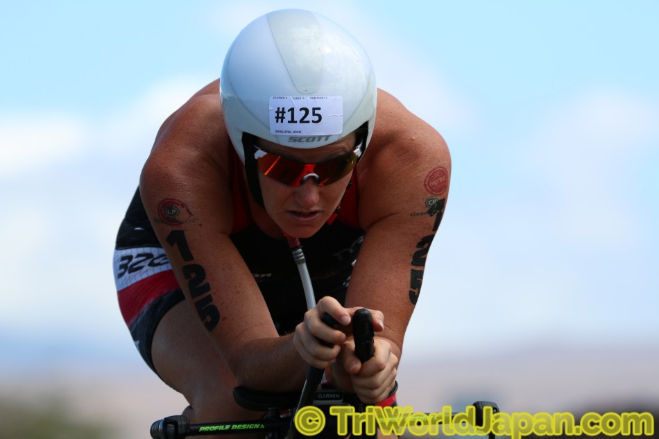 プロ女子バイク写真4