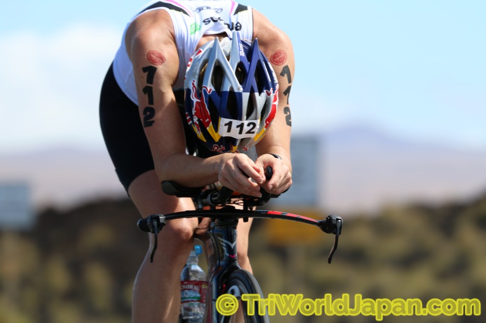 プロ女子バイク写真5