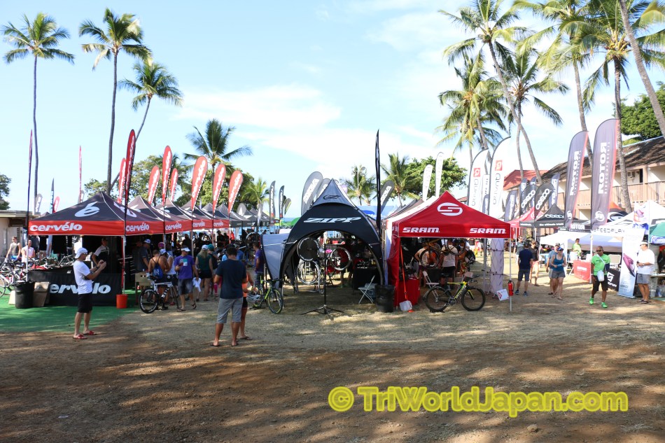 大手ブランドのブースがずらりと並ぶ