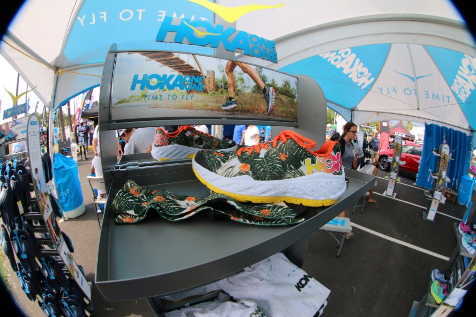 現在人気急上昇中のランニングシューズブランドHoka OneOneから、コナ限定のClifton3を発売！